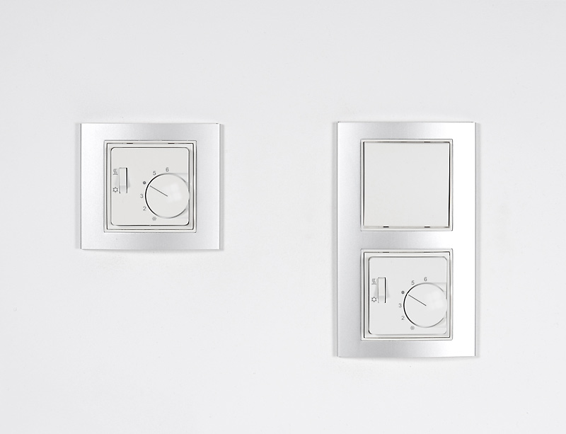 Bild von RTR-5023 Raumtemperaturregler im Schalterprogramm Hager B.3 - aluminium (glänzend) + polarweiß