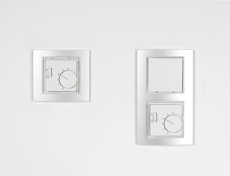 Bild von RTR-5023 Raumtemperaturregler im Schalterprogramm Hager B.3 - aluminium (matt) + polarweiß