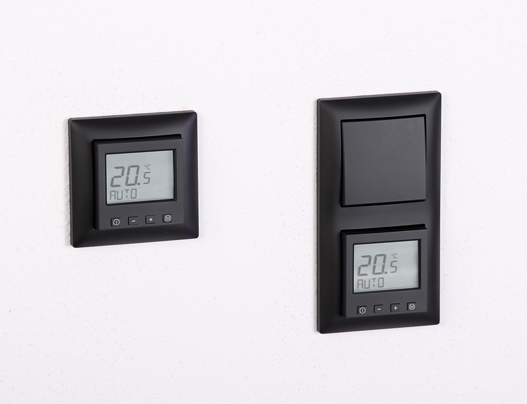 Bild von ERK-55 Raumtemperaturregler Komfort im Schalterprogramm Busch-Jaeger balance SI - schwarz (matt)